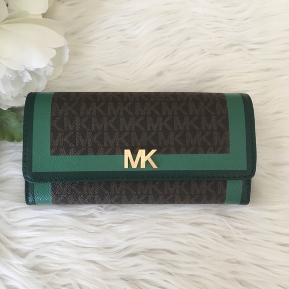 New Michael Kors Large Montgomery wallet - Picture 5 of 6